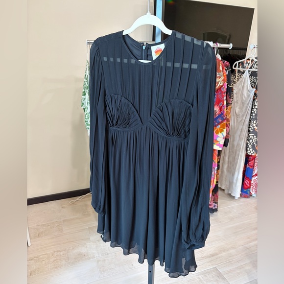 Farm Rio: Black Shell Mini Dress - Picture 8 of 9